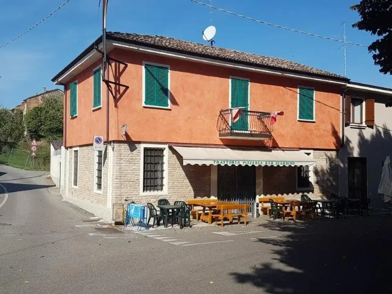 Esercizio commerciale in , Pandino, {3} - Foto 1