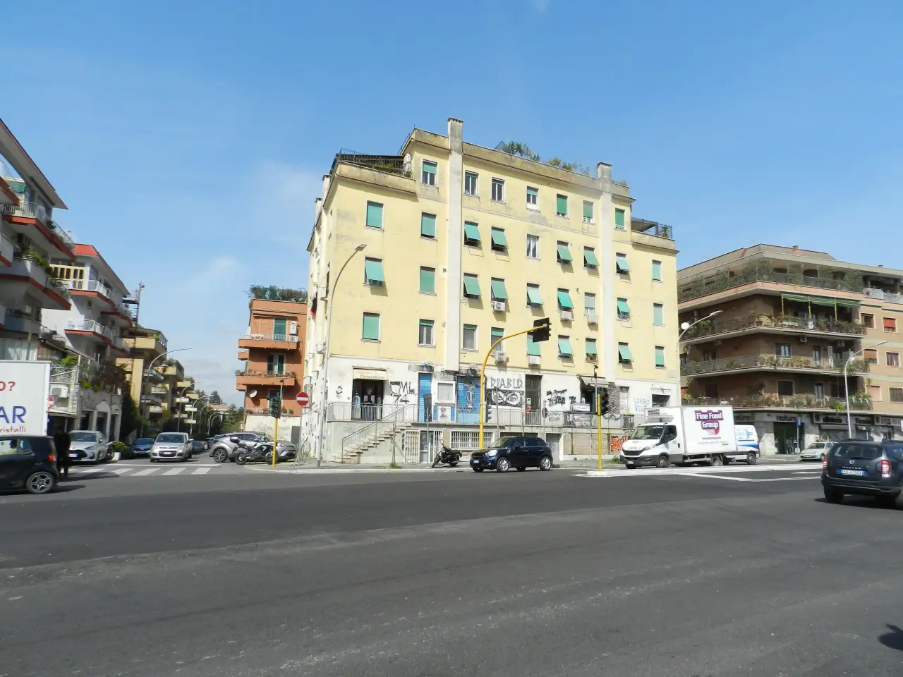 Negozio in Via Portuense 544, Roma, {3} - Foto 1