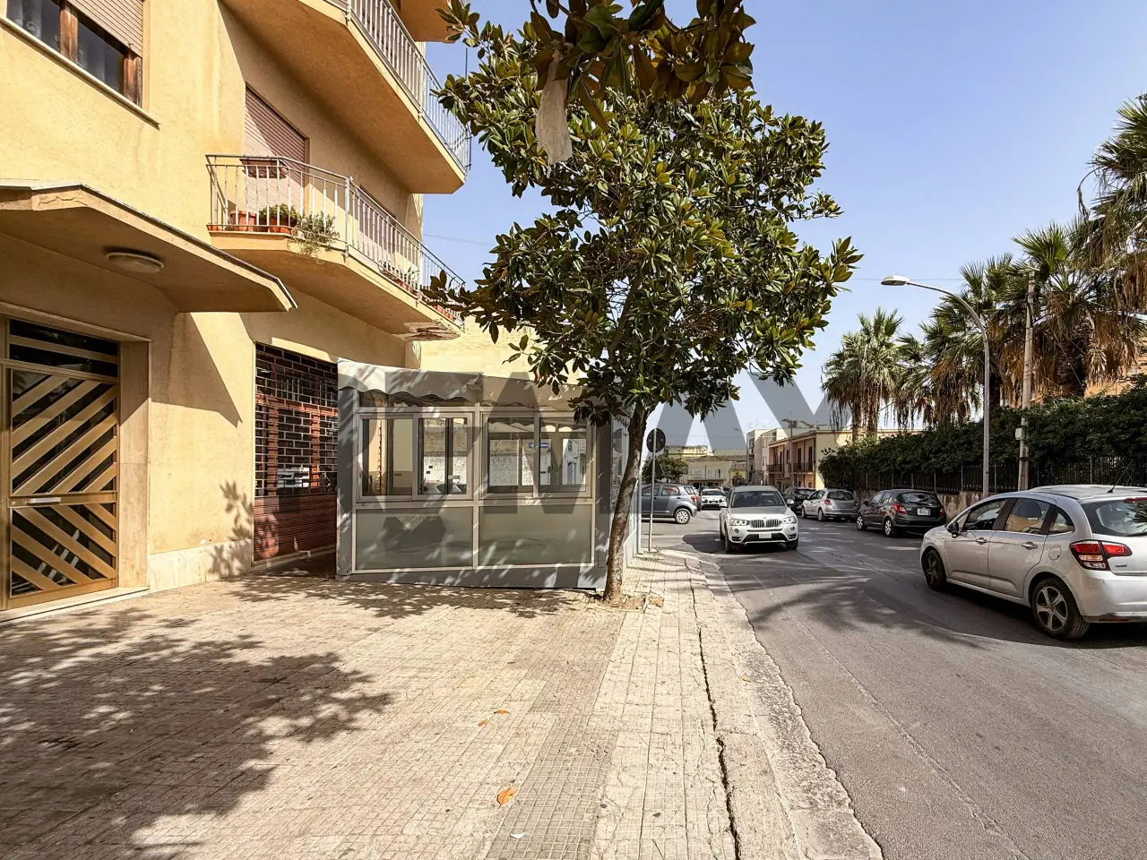 Esercizio commerciale in Via Segesta 177, Castellammare Del Golfo, {3} - Foto 2