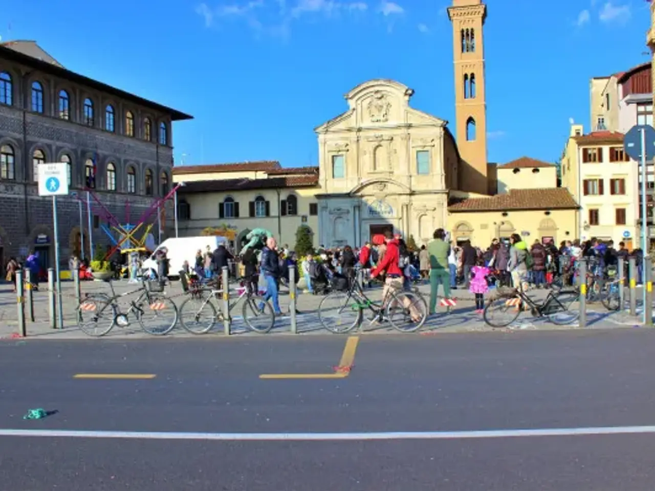 Negozio in Piazza Carlo Goldoni 2, Firenze, {3} - Foto 1