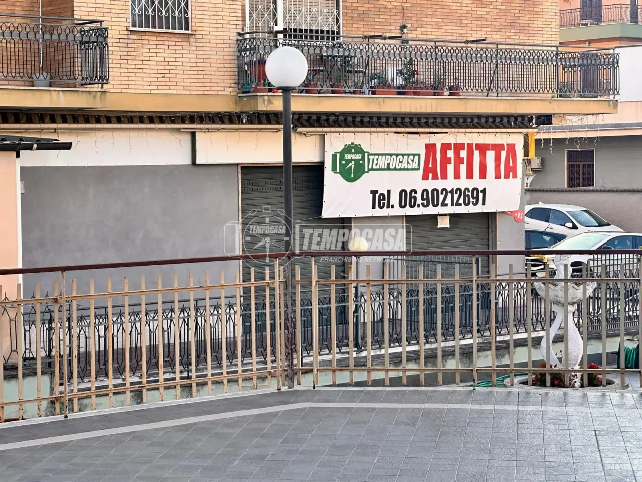 Negozio in Via Nucetto, Roma, {3} - Foto 1