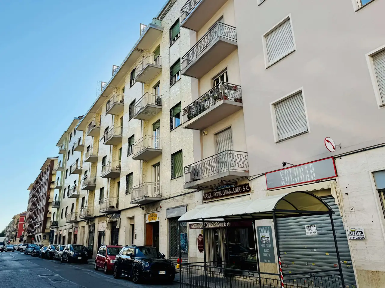 Negozio in Via Buniva 41, Pinerolo, {3} - Foto 2