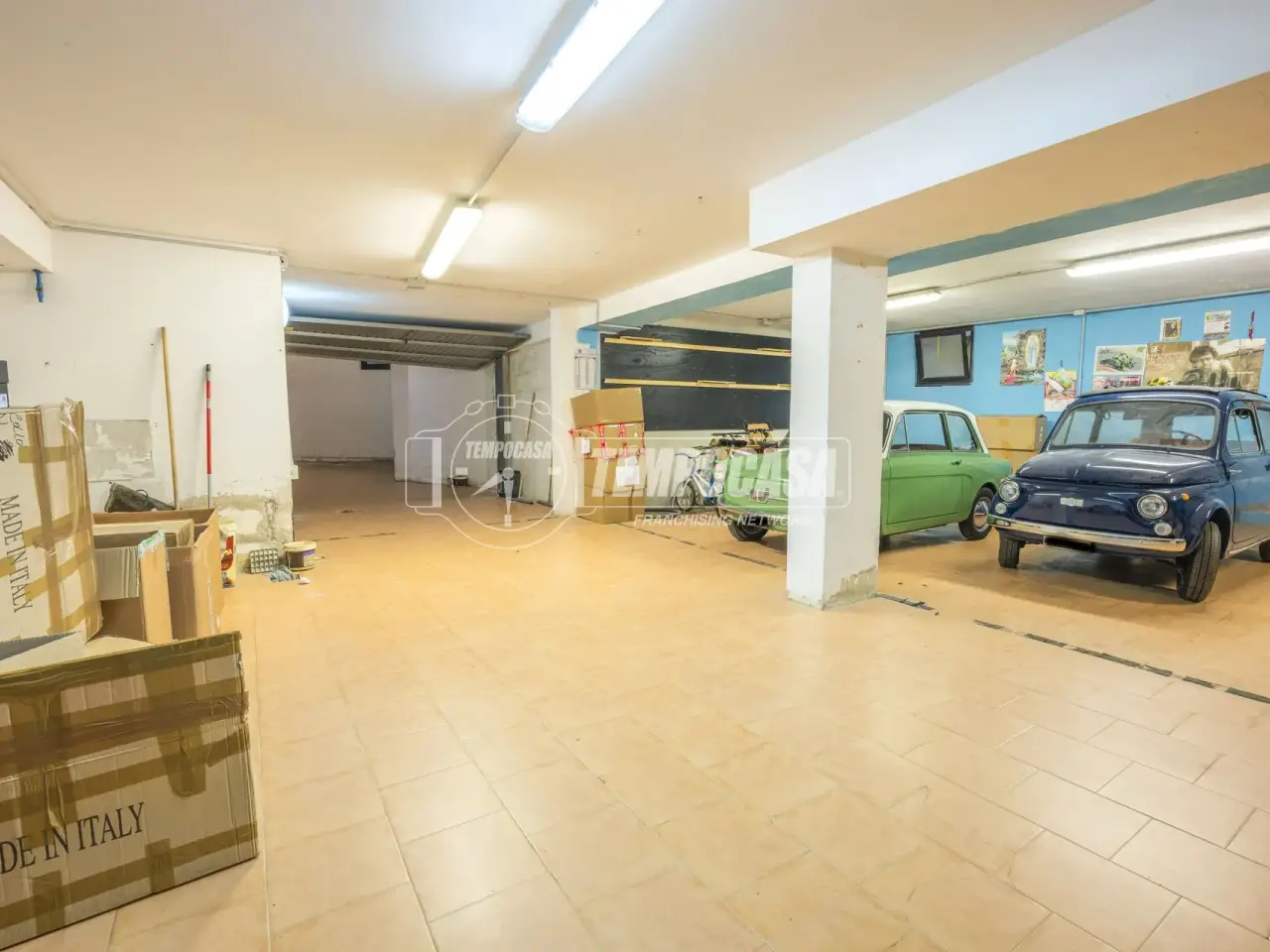 Magazzino in Via Sant' Anna, Corridonia, {3} - Foto 1