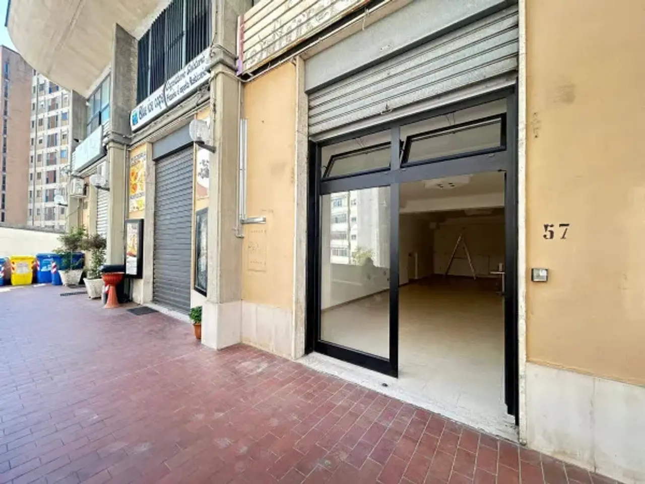 Negozio in Via Tirreno 60, Potenza, {3} - Foto 1