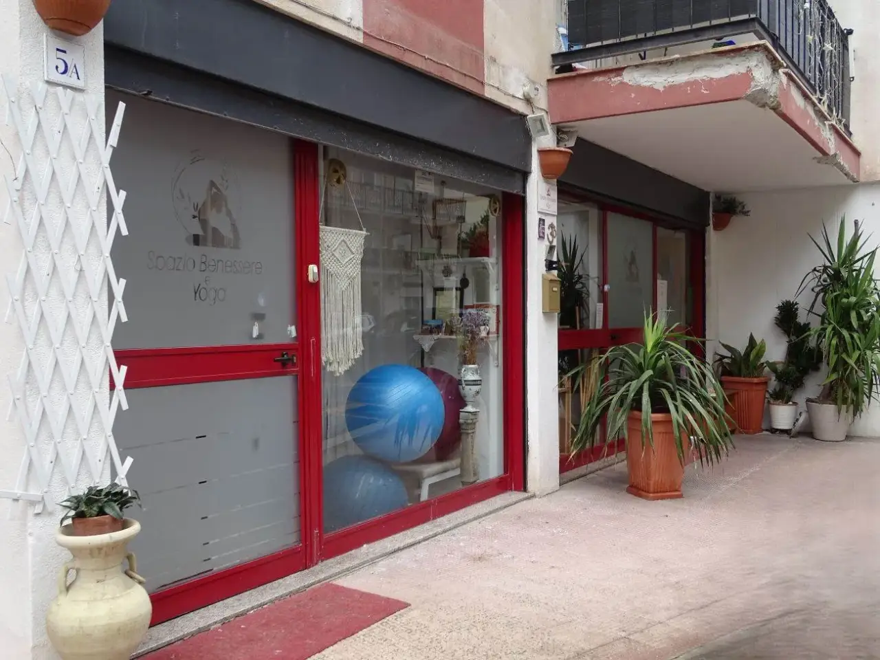 Negozio in Via Effrem Datto, Bari, {3} - Foto 2