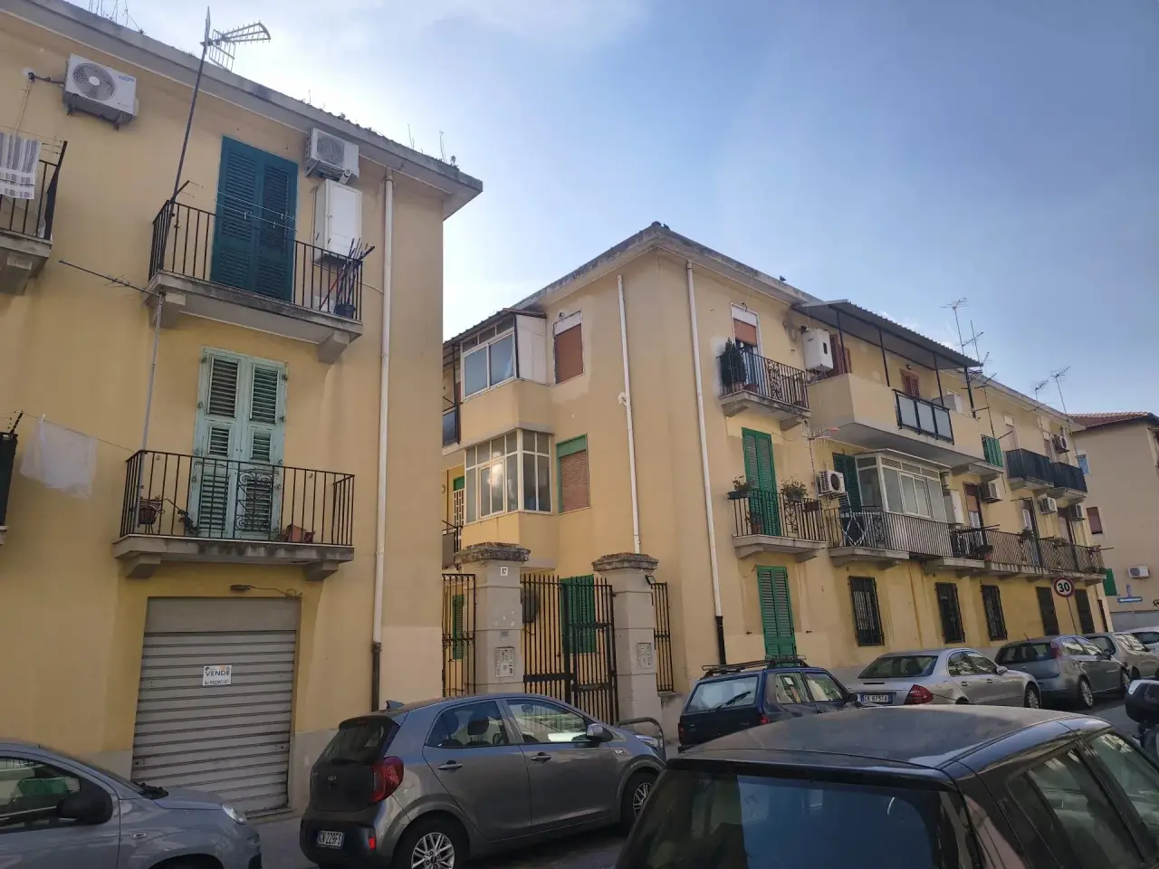 Negozio in Via Lucania, N. 15, Messina, {3} - Foto 2