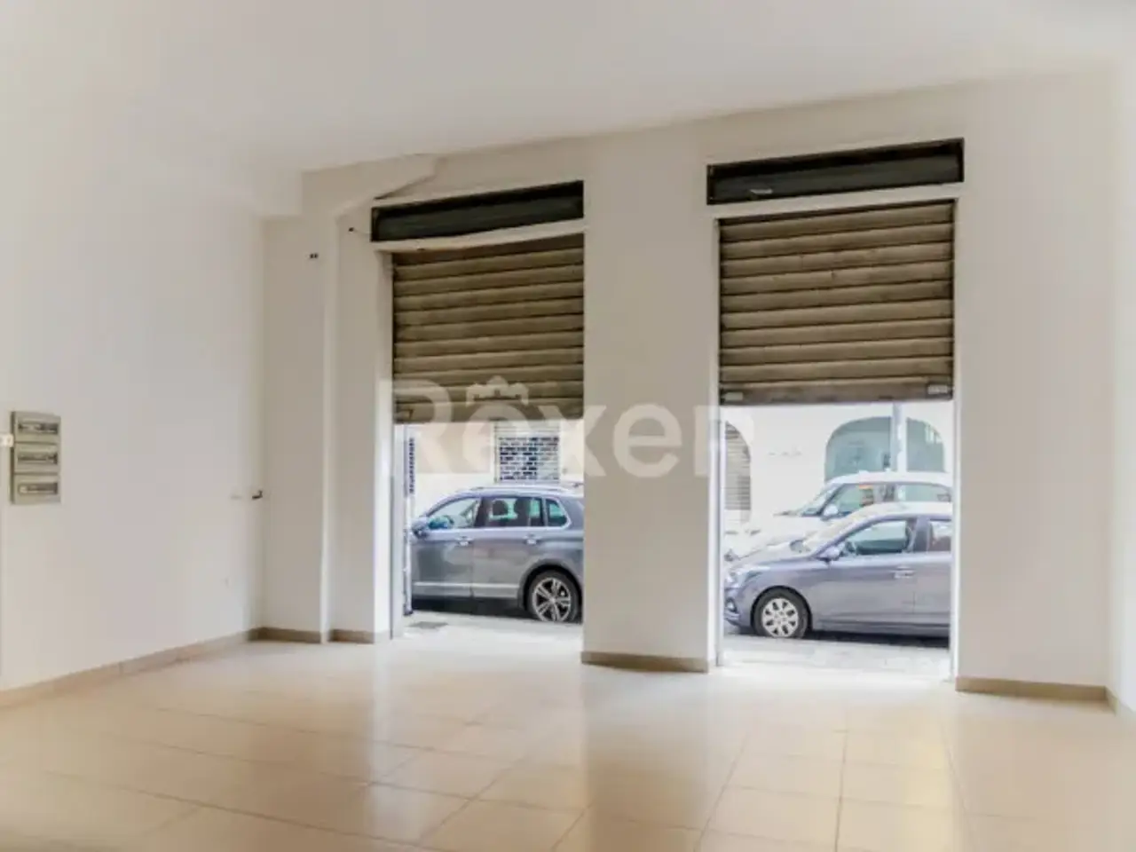 Negozio in Via Francesco Guarini 33, Avellino, {3} - Foto 1