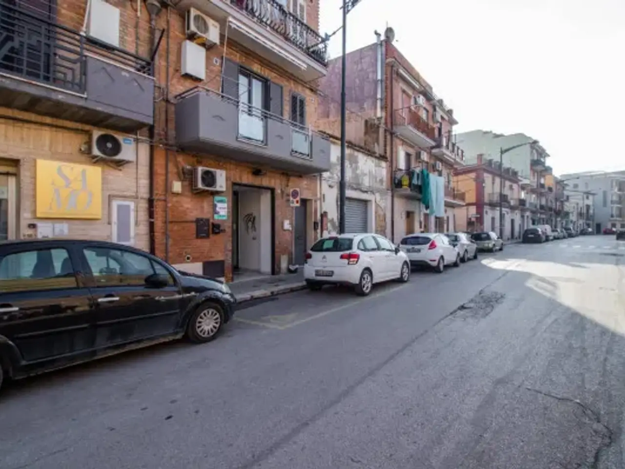 Negozio in Via Napoleone Battaglia, Lucera, {3} - Foto 1