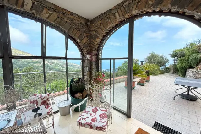 Villa in Strada Panoramica Vegliasco-Cavia, Alassio - Foto 1