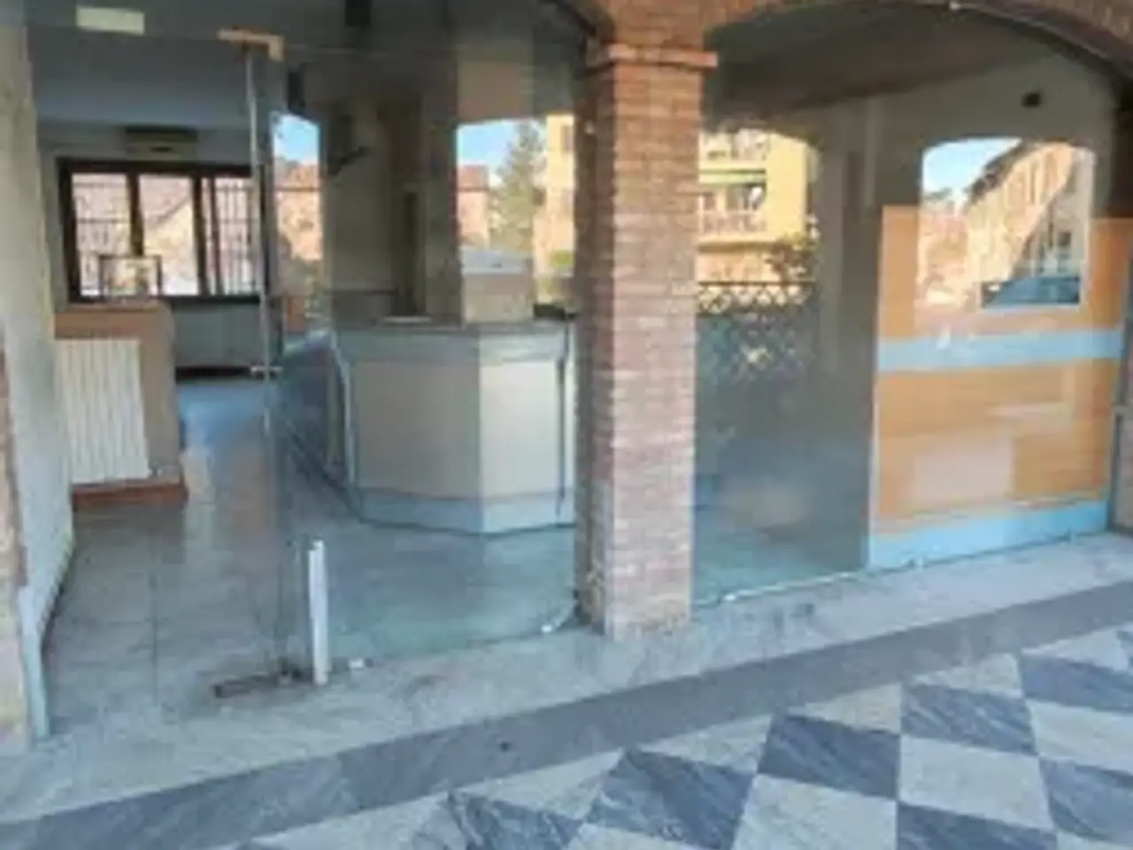 Negozio in Corso della Repubblica, Rivanazzano, {3} - Foto 1