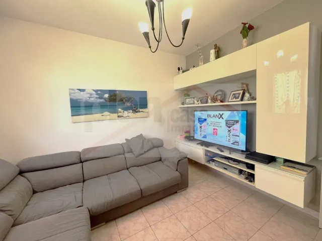 3-room flat in {3}, - Photo 1