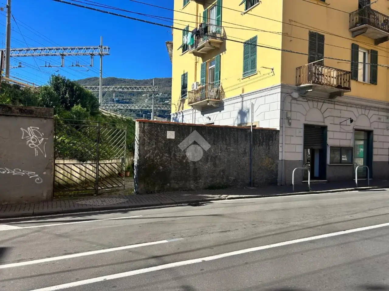 Negozio in Via Fiume 209, La Spezia, {3} - Foto 2
