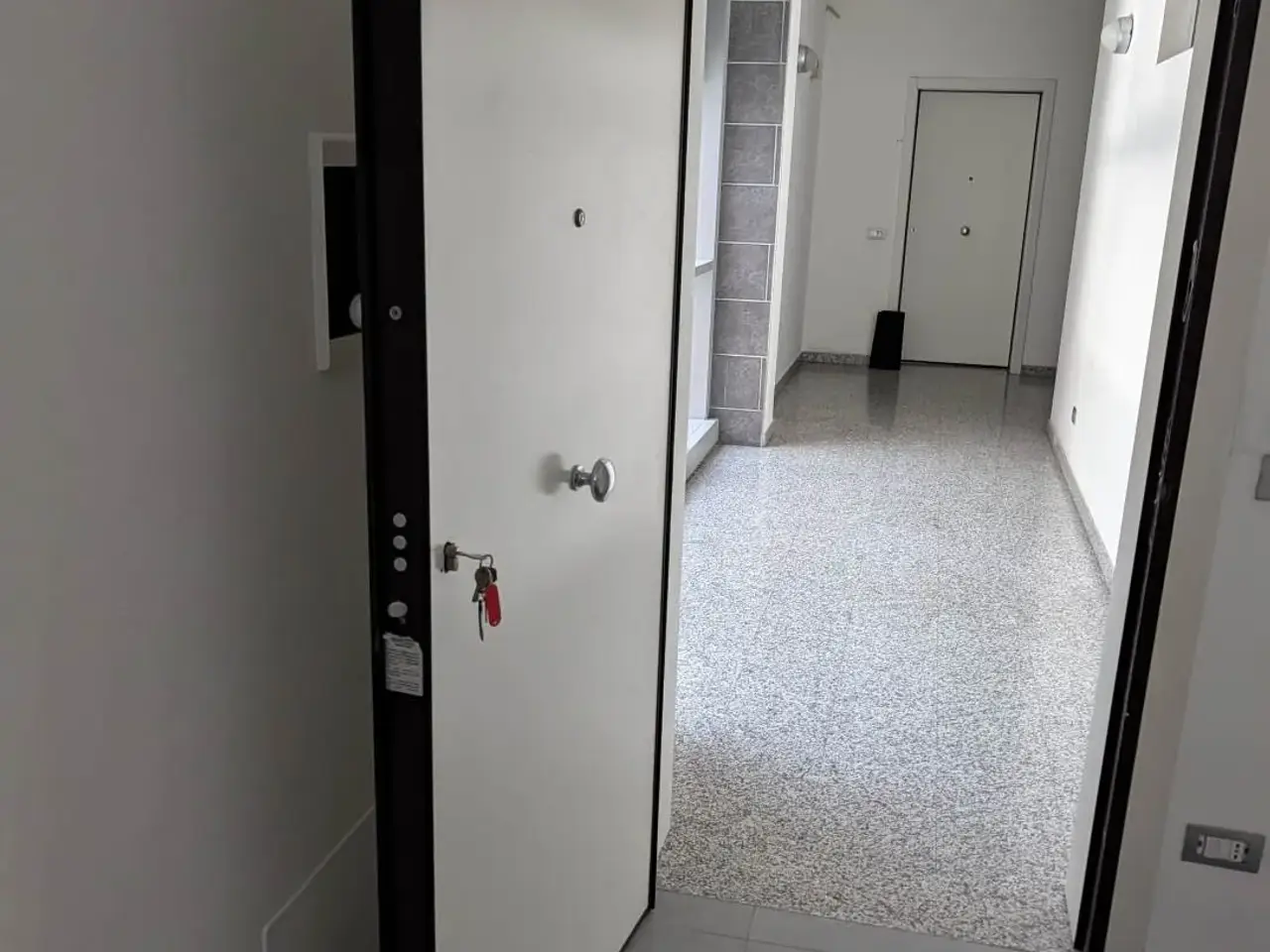 Ufficio in , Modena, {3} - Foto 2
