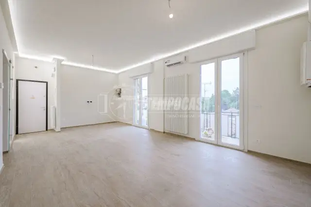 4-room flat in Via De Zaiacomo 25/B, San Pietro in Casale - Photo 1