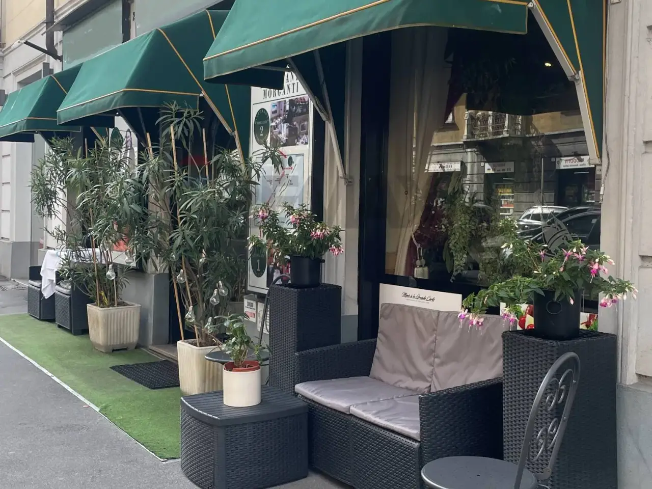 Esercizio commerciale in Via Breda 22, Sesto San Giovanni, {3} - Foto 1