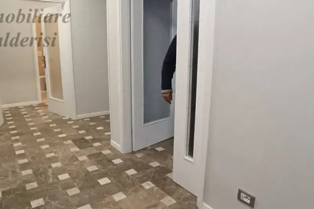 insertion image