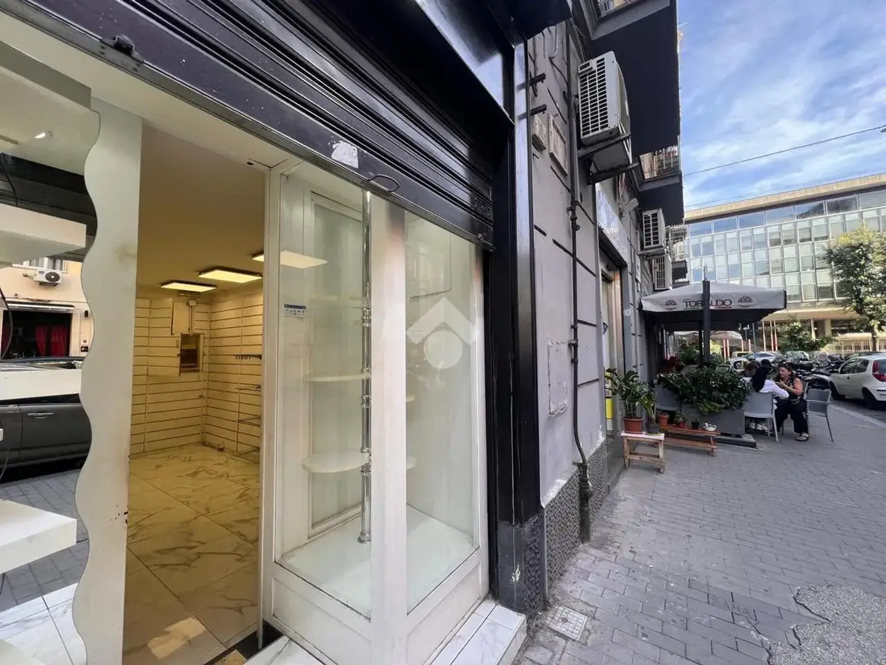 Negozio in Via Nazionale 119, Napoli, {3} - Foto 2
