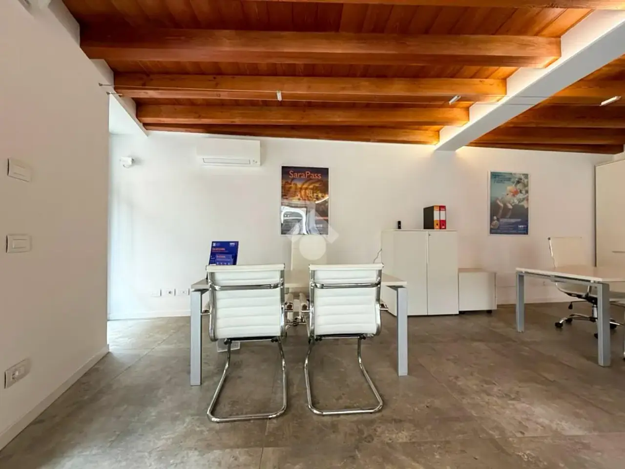 Ufficio in Via Giuseppe Garibaldi 114, Desenzano Del Garda, {3} - Foto 2