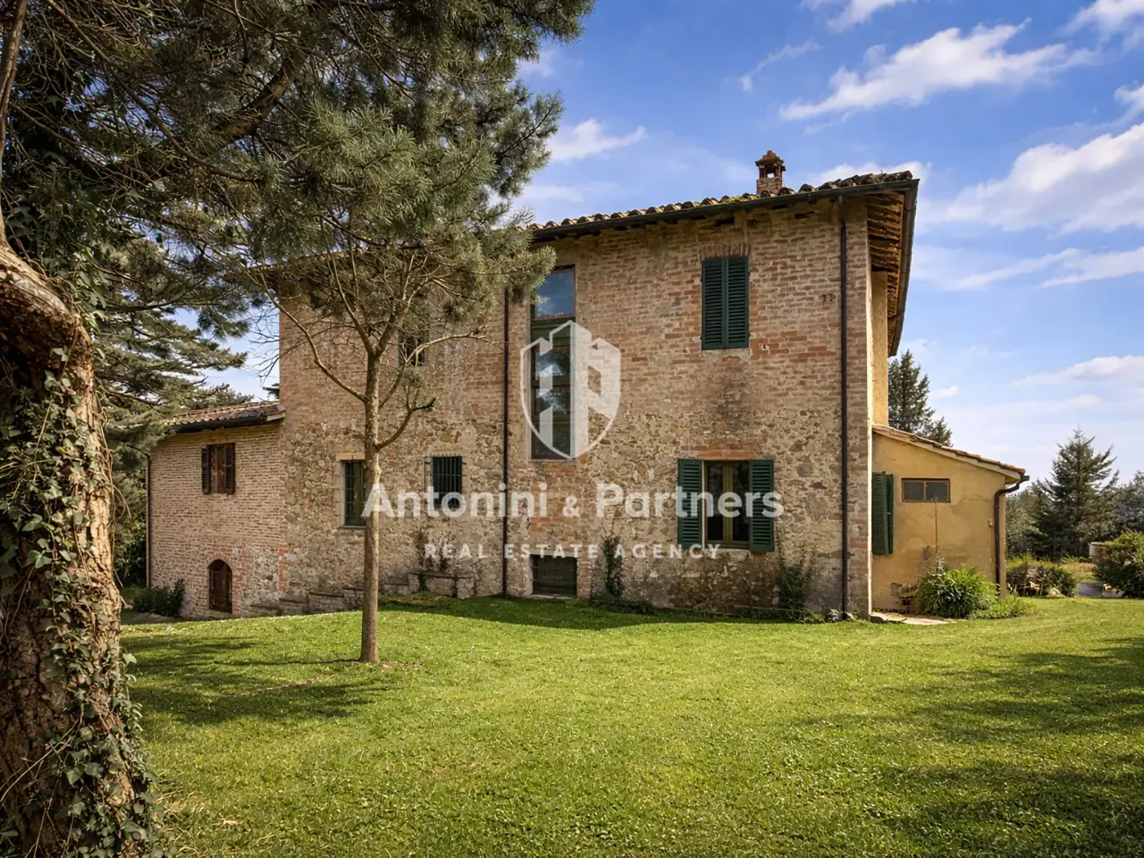 Palazzina commerciale in Viale Vittorio Veneto, Marsciano, {3} - Foto 2