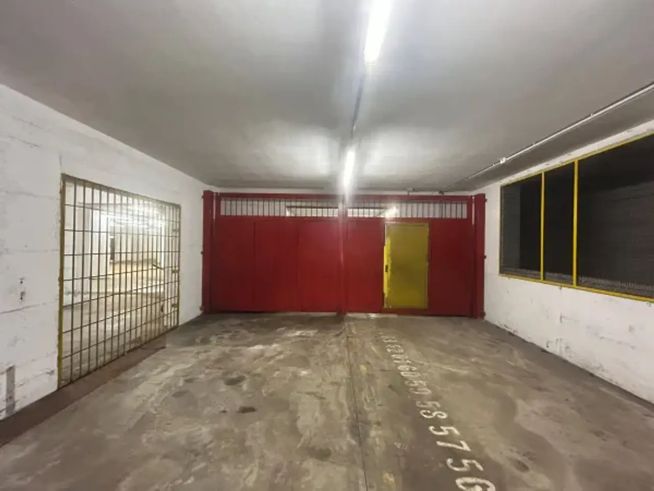 Magazzino in Via Raffaello Sanzio, Gallarate, {3} - Foto 2