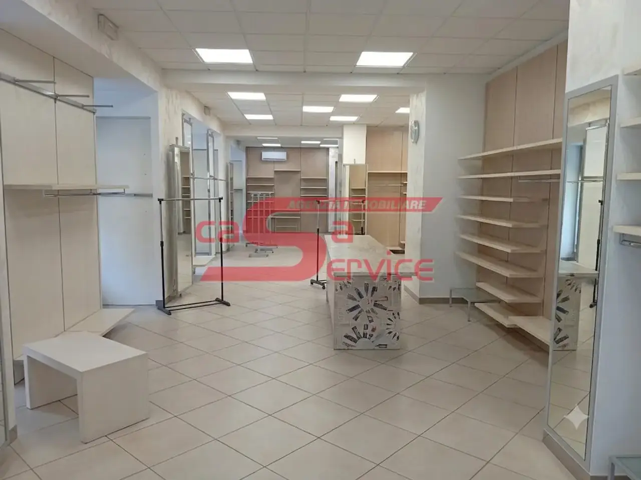 Negozio in , Monsummano Terme, {3} - Foto 1