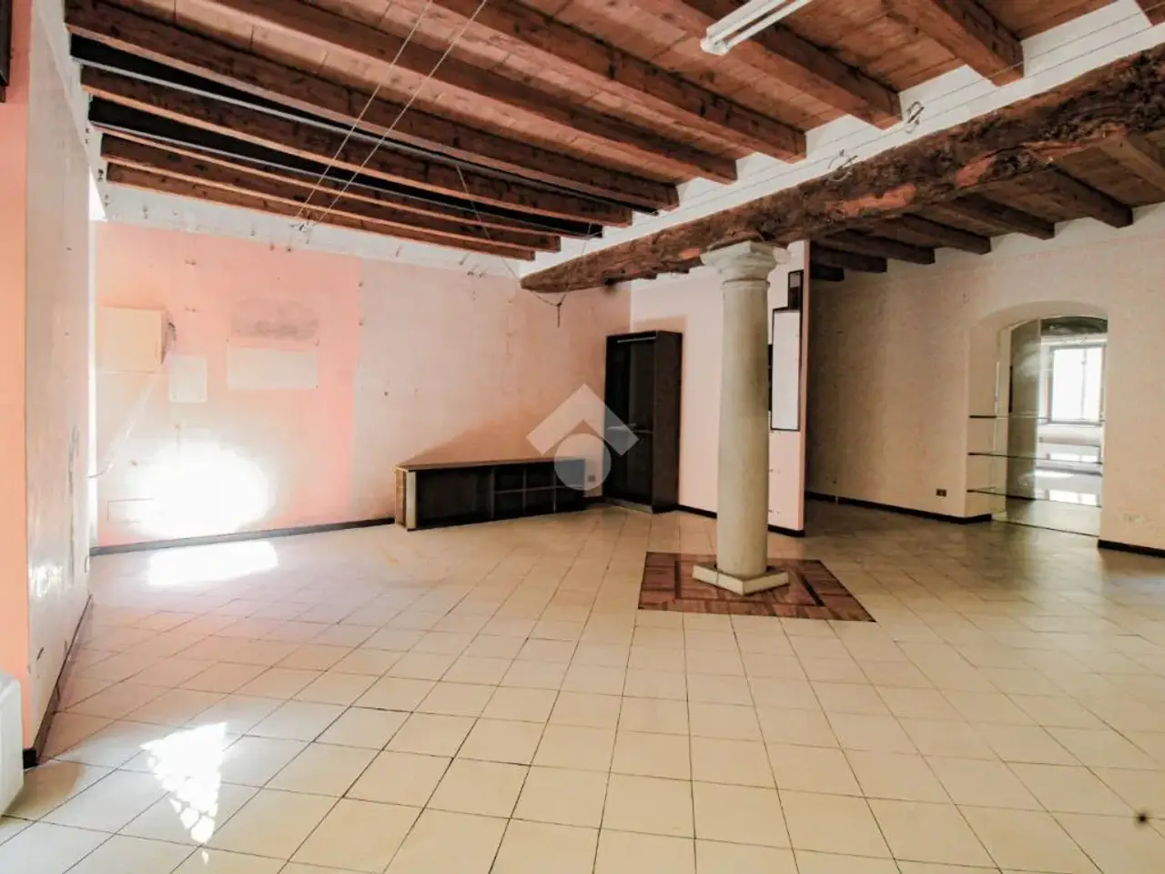 Negozio in Via Canonico Bissolotti 1, Palazzolo Sull'Oglio, {3} - Foto 2