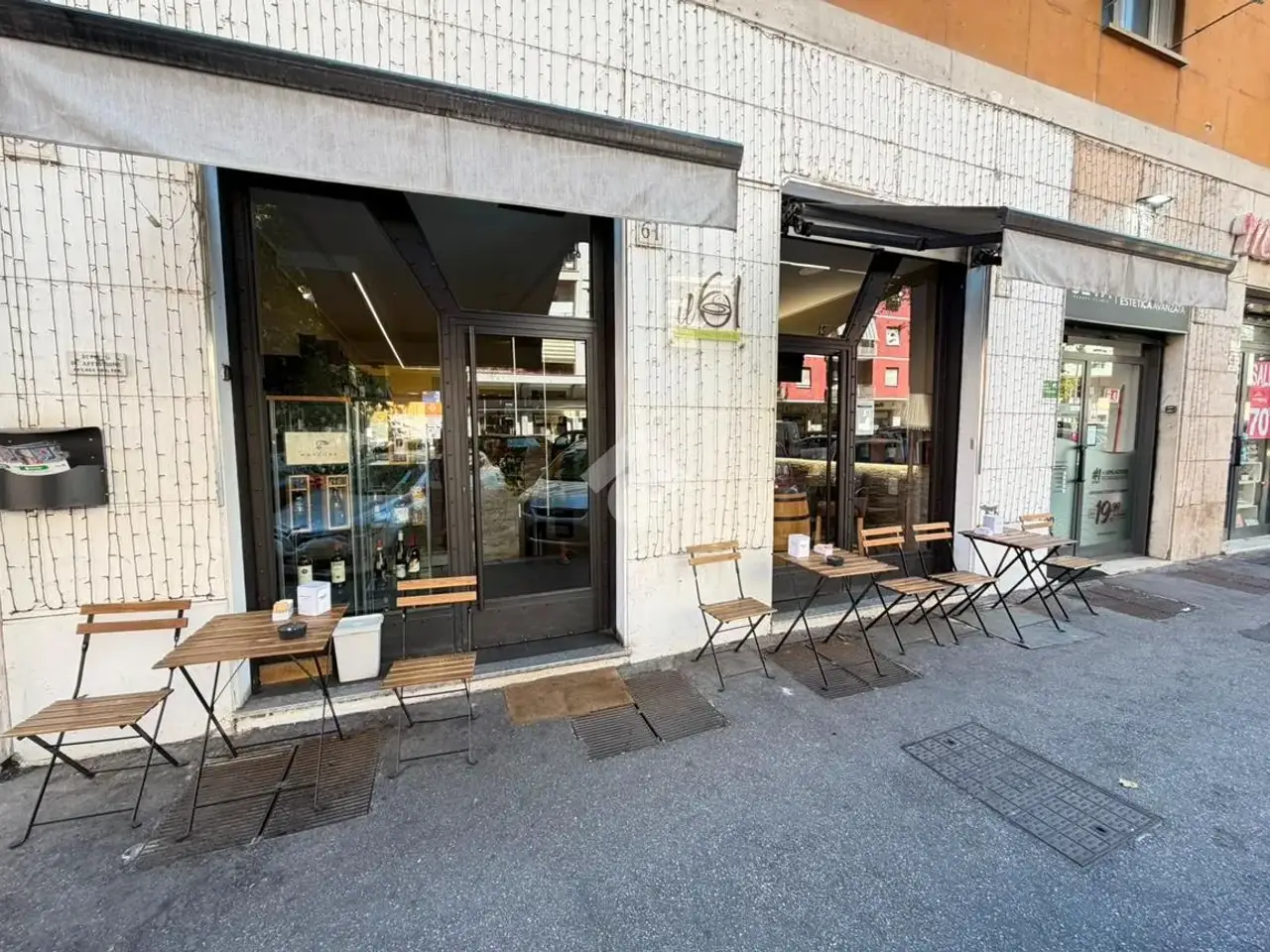 Negozio in Via Val d'Ossola 61, Roma, {3} - Foto 2