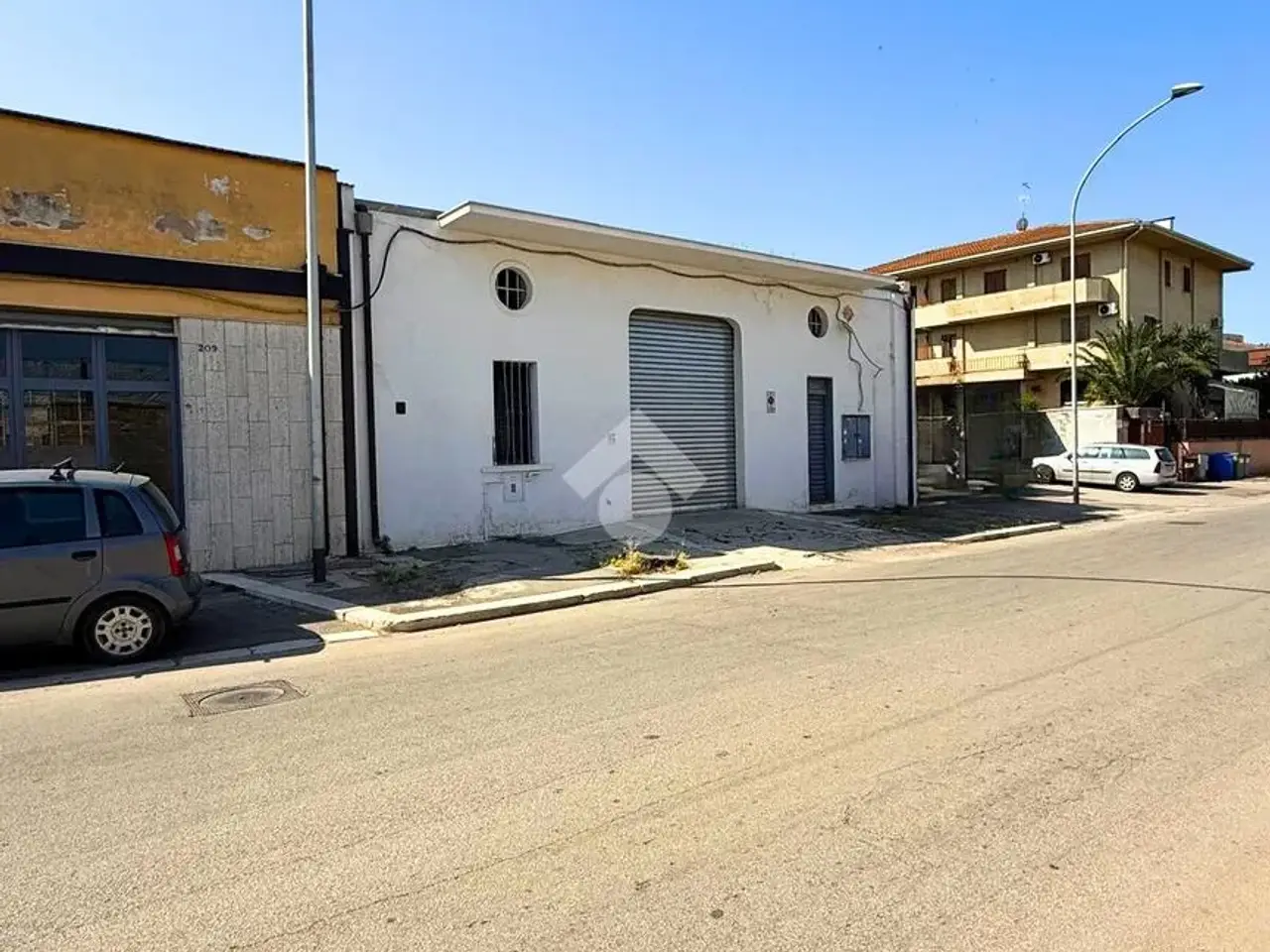 Capannone in Via Michele Zannotti 207, San Severo, {3} - Foto 1