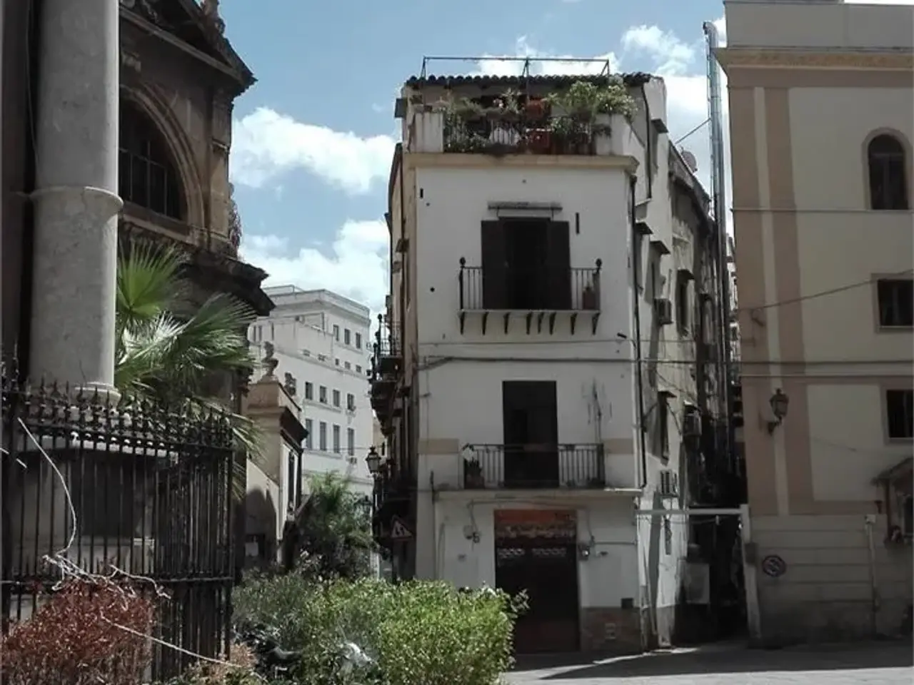 Negozio in Piazza Olivella 22, Palermo, {3} - Foto 2