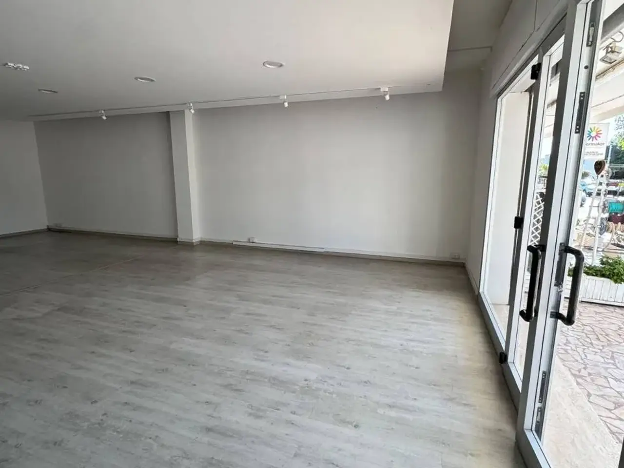 Abbigliamento in Viale Tommaso Tittoni 149, San Felice Circeo, {3} - Foto 2