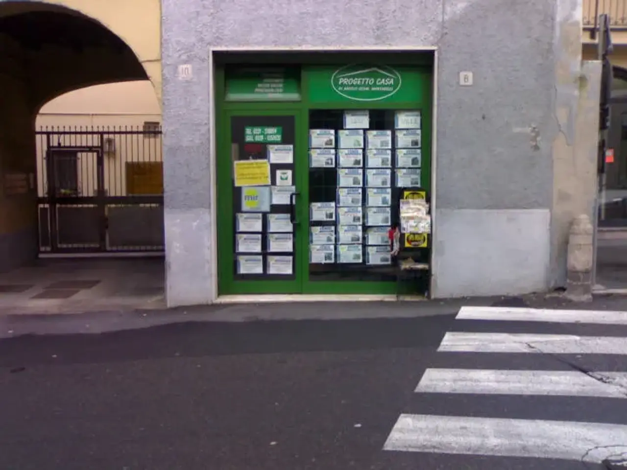 Negozio in Magenta 8, San Vittore Olona, {3} - Foto 1