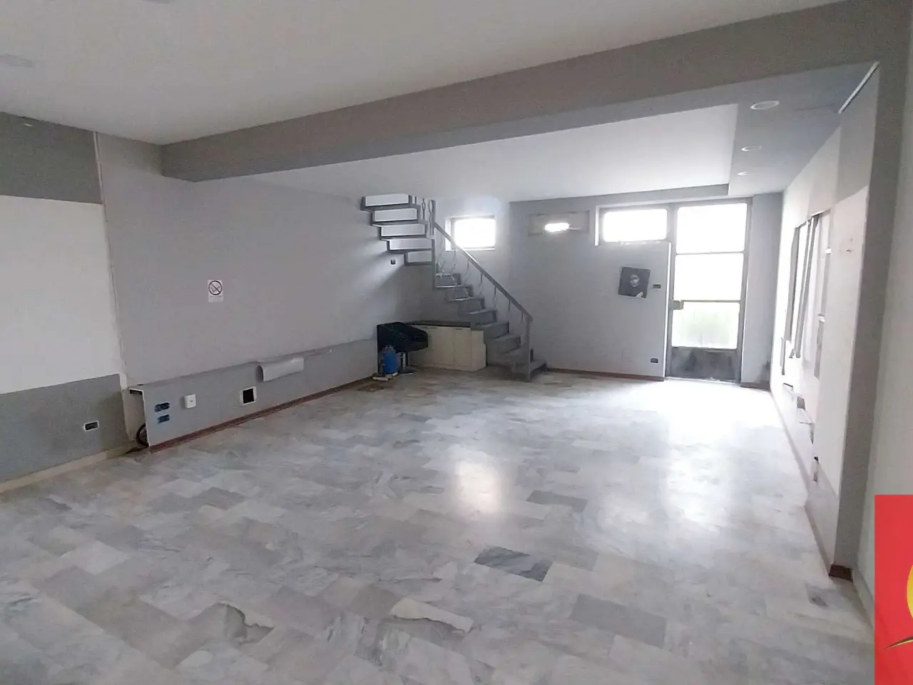 Negozio in Viale Radich 21, Grugliasco, {3} - Foto 1