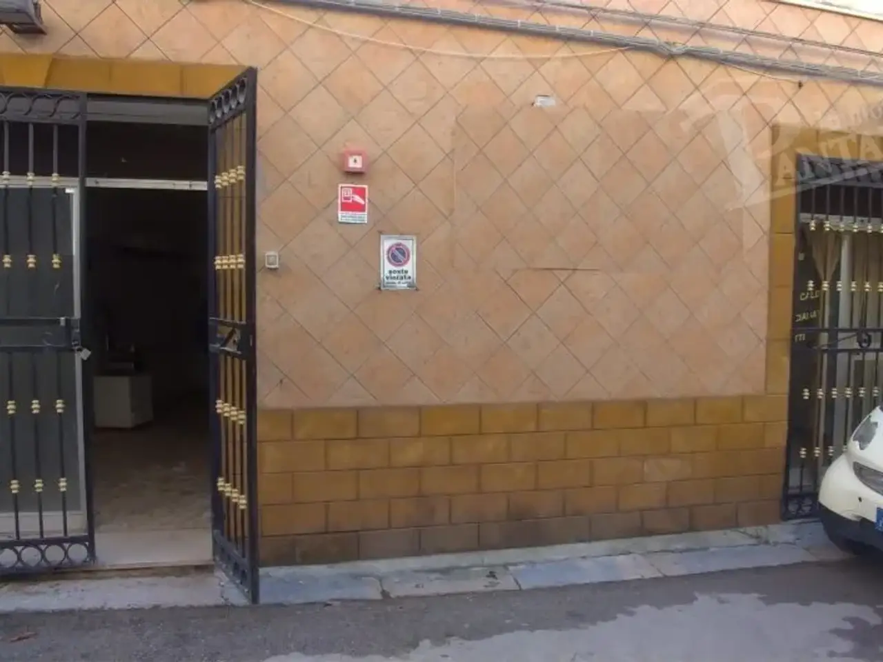 Esercizio commerciale in 
Via Antonino Barraco									, 
Marsala									, Marsala, {3} - Foto 1