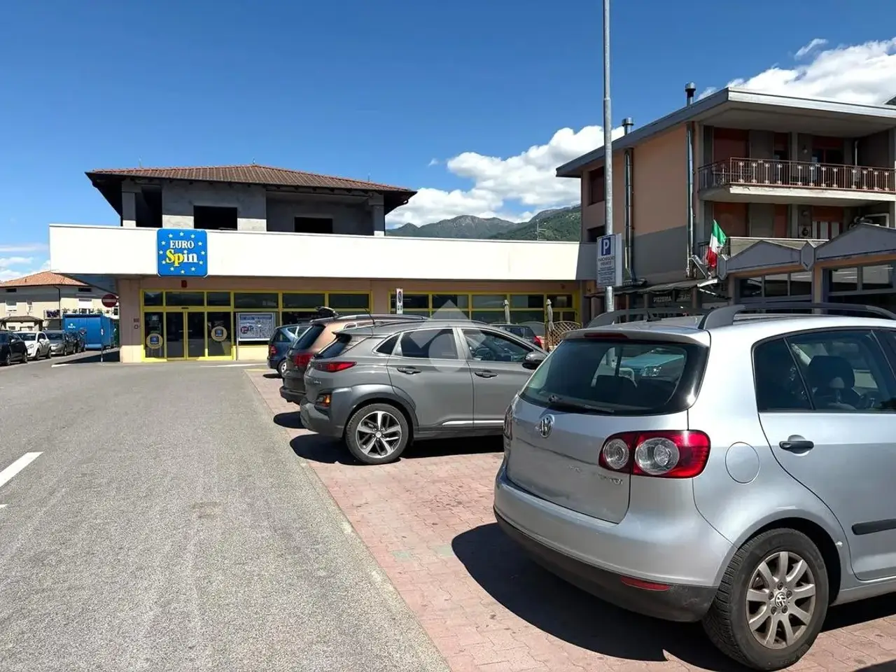 Ufficio in Via Cesare Battisti 13, Costa Volpino, {3} - Foto 2