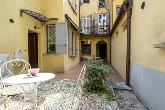 Einzimmerwohnung in Via Santo Stefano,92, Bologna - Foto 1