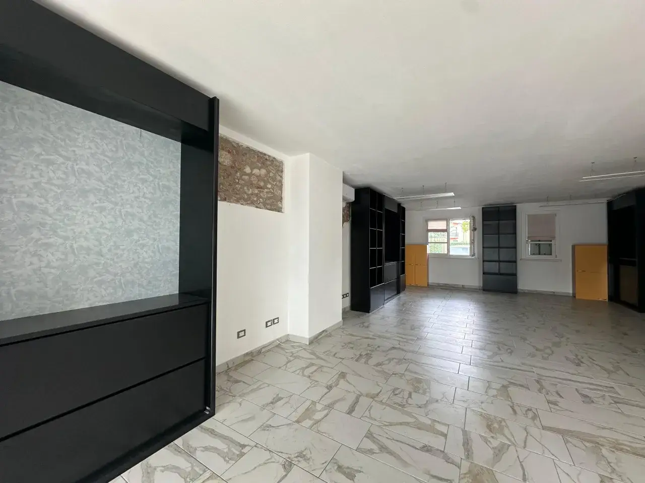 Negozio in Via Roma, Nogarole Rocca, {3} - Foto 2