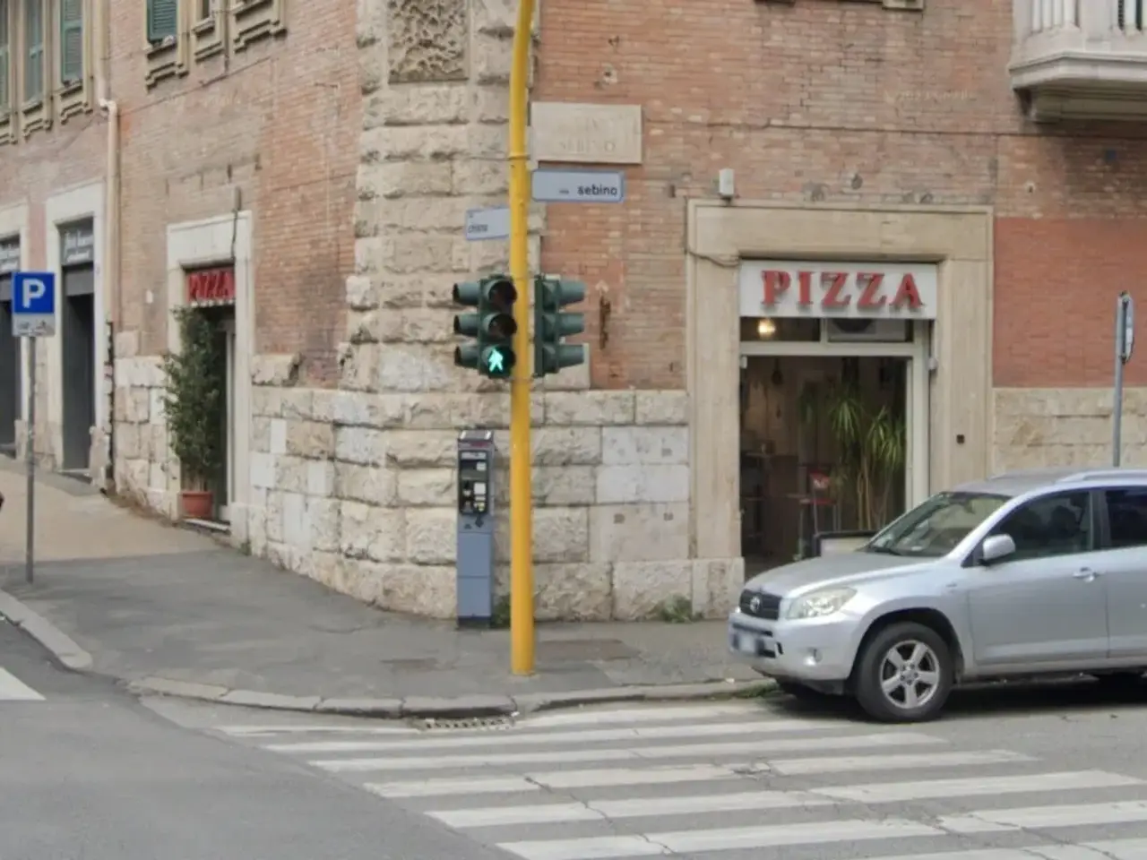 Negozio in Via Sebino, Roma, {3} - Foto 1