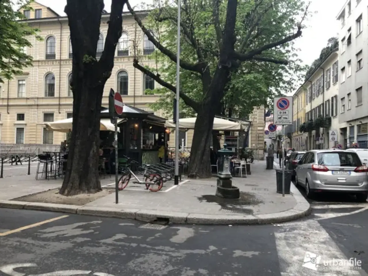 Negozio in , Milano, {3} - Foto 2
