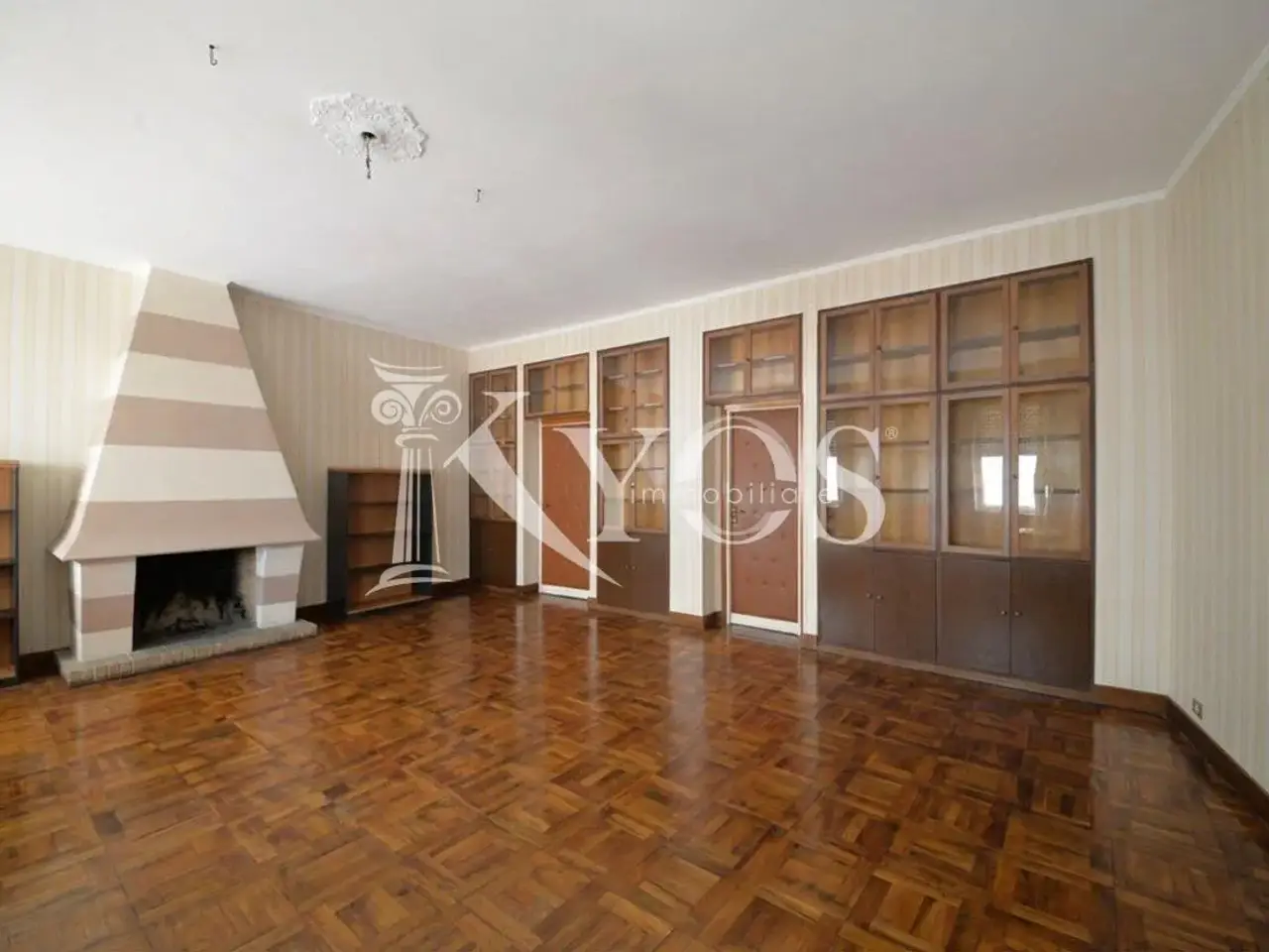Ufficio in Via Cesare Battisti 21, Milano, {3} - Foto 1
