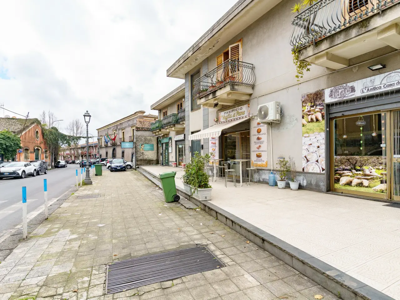 Locale commerciale in Via Giuseppe Garibaldi 65, Viagrande, {3} - Foto 2