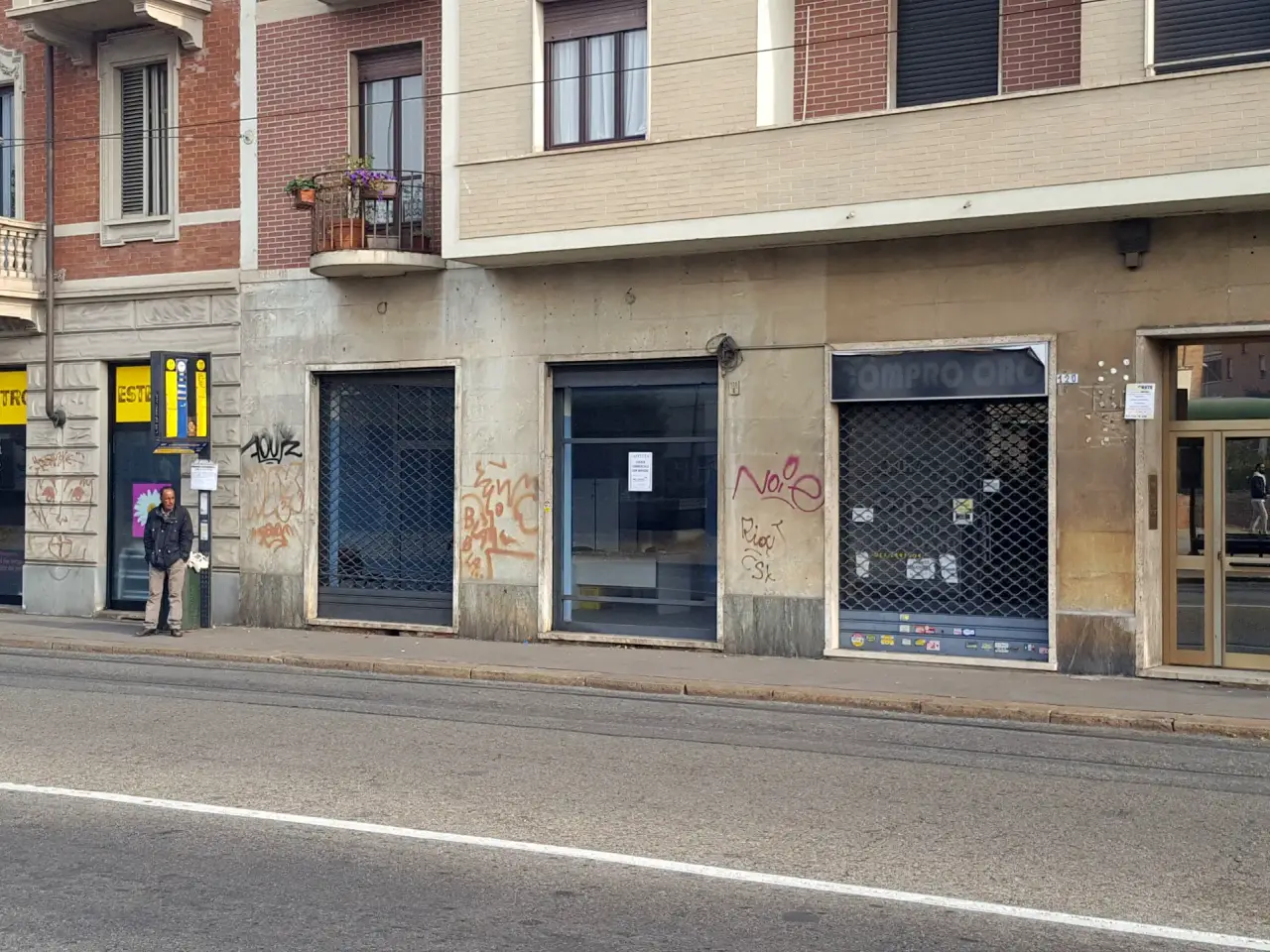Negozio in Via Stradella 120, Torino, {3} - Foto 1