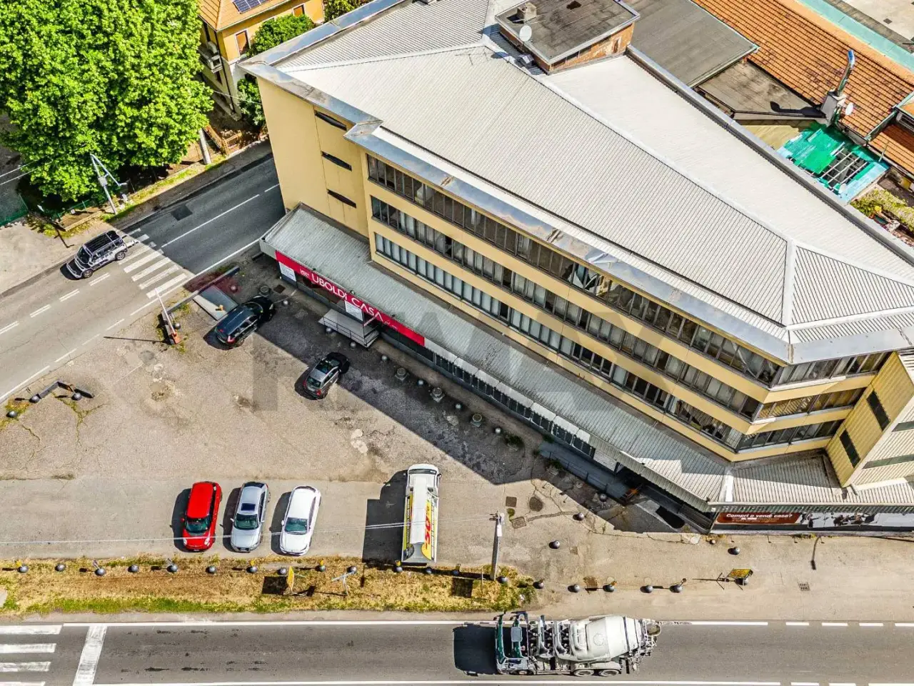 Negozio in Via Sempione 120, Busto Arsizio, {3} - Foto 2
