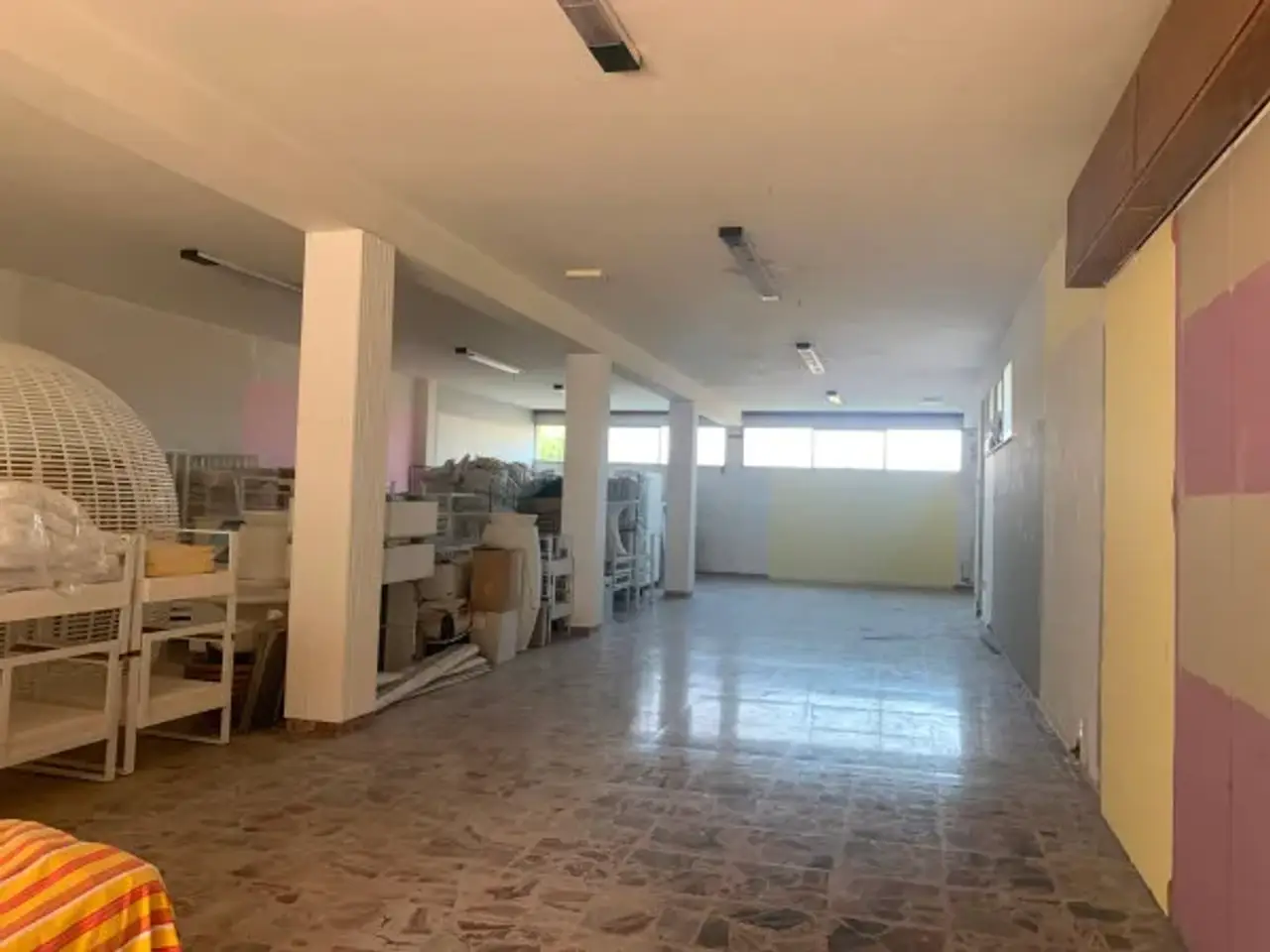 Negozio in Via delle Fonti, Misano Adriatico, {3} - Foto 2