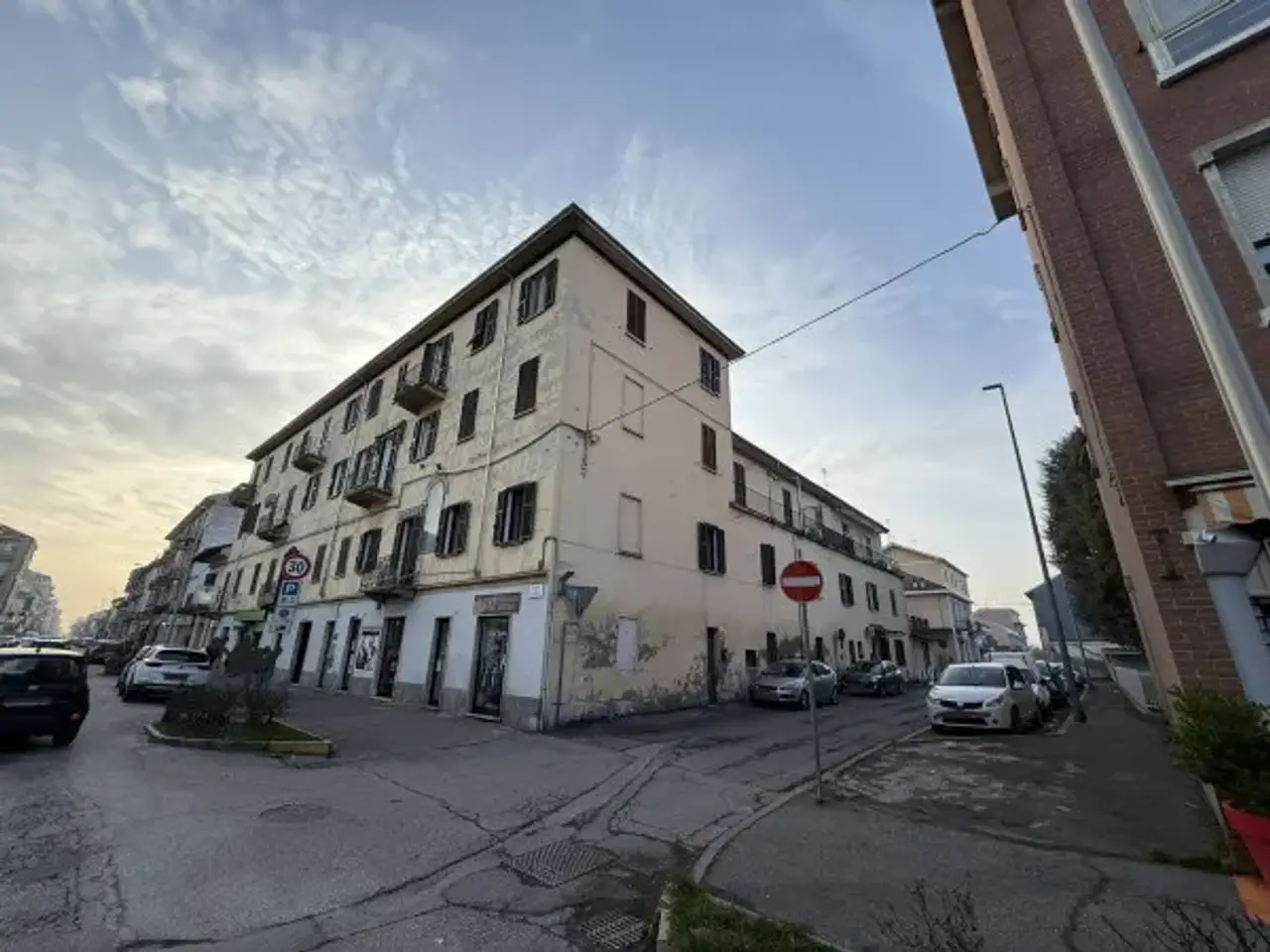 Magazzino in Via Giacomo Leopardi, Alessandria, {3} - Foto 1