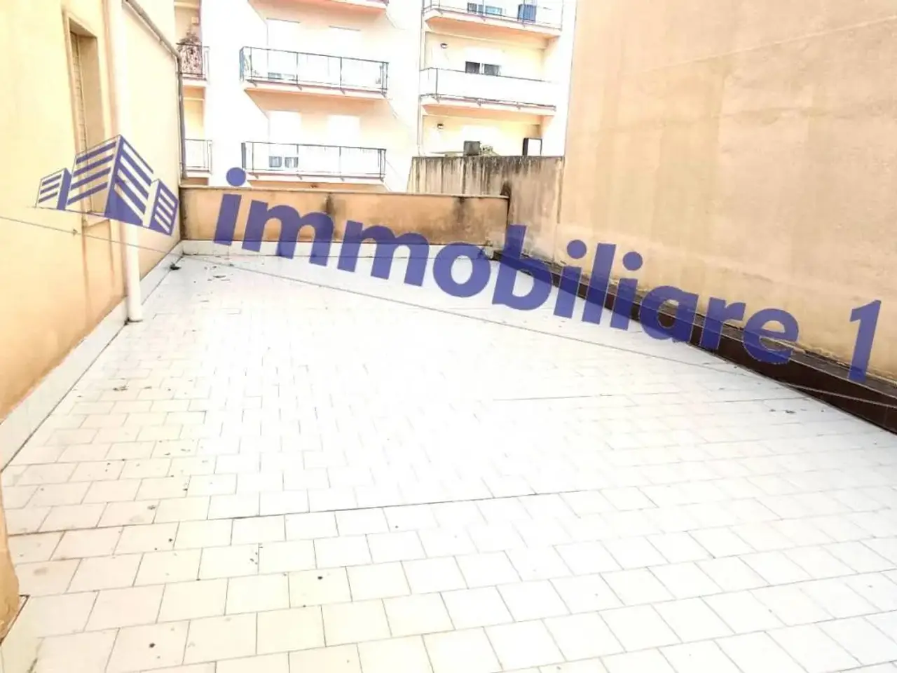 Ufficio in Via Gaetano Martino 27, Alcamo, Alcamo, {3} - Foto 2