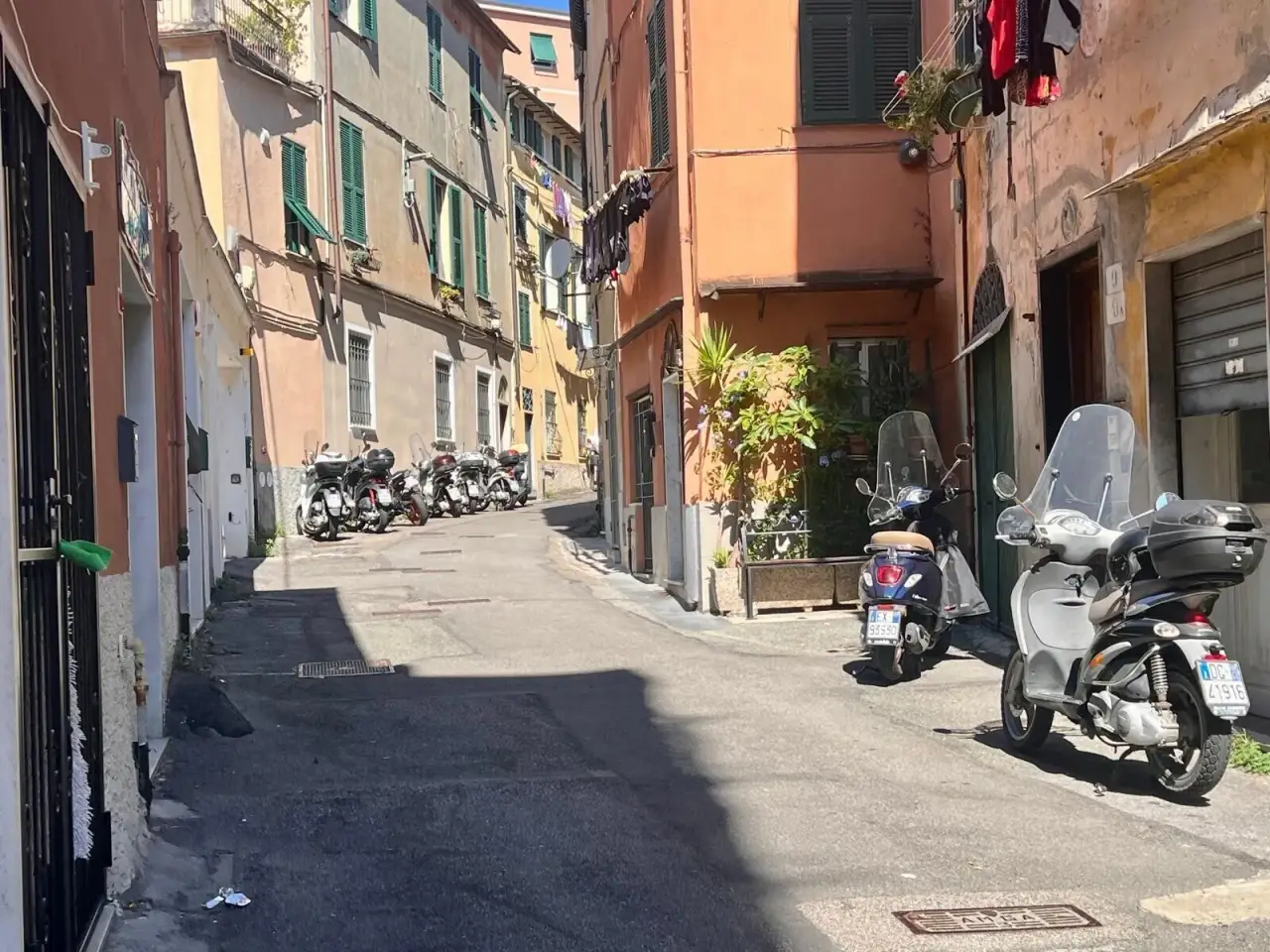 Negozio in Via Vernazza, Genova, {3} - Foto 1