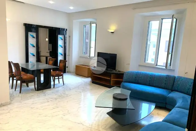 3-room flat in Via Domenico Cimarosa 3, Roma - Photo 1