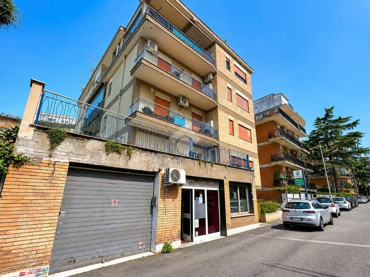 Negozio in Via Mario Rapisardi 58, Roma, {3} - Foto 1