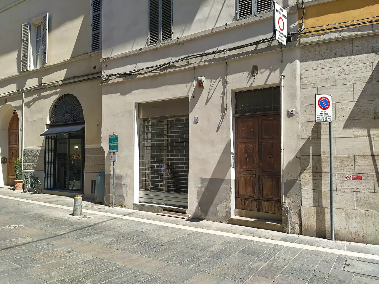 Negozio in , Faenza, {3} - Foto 2