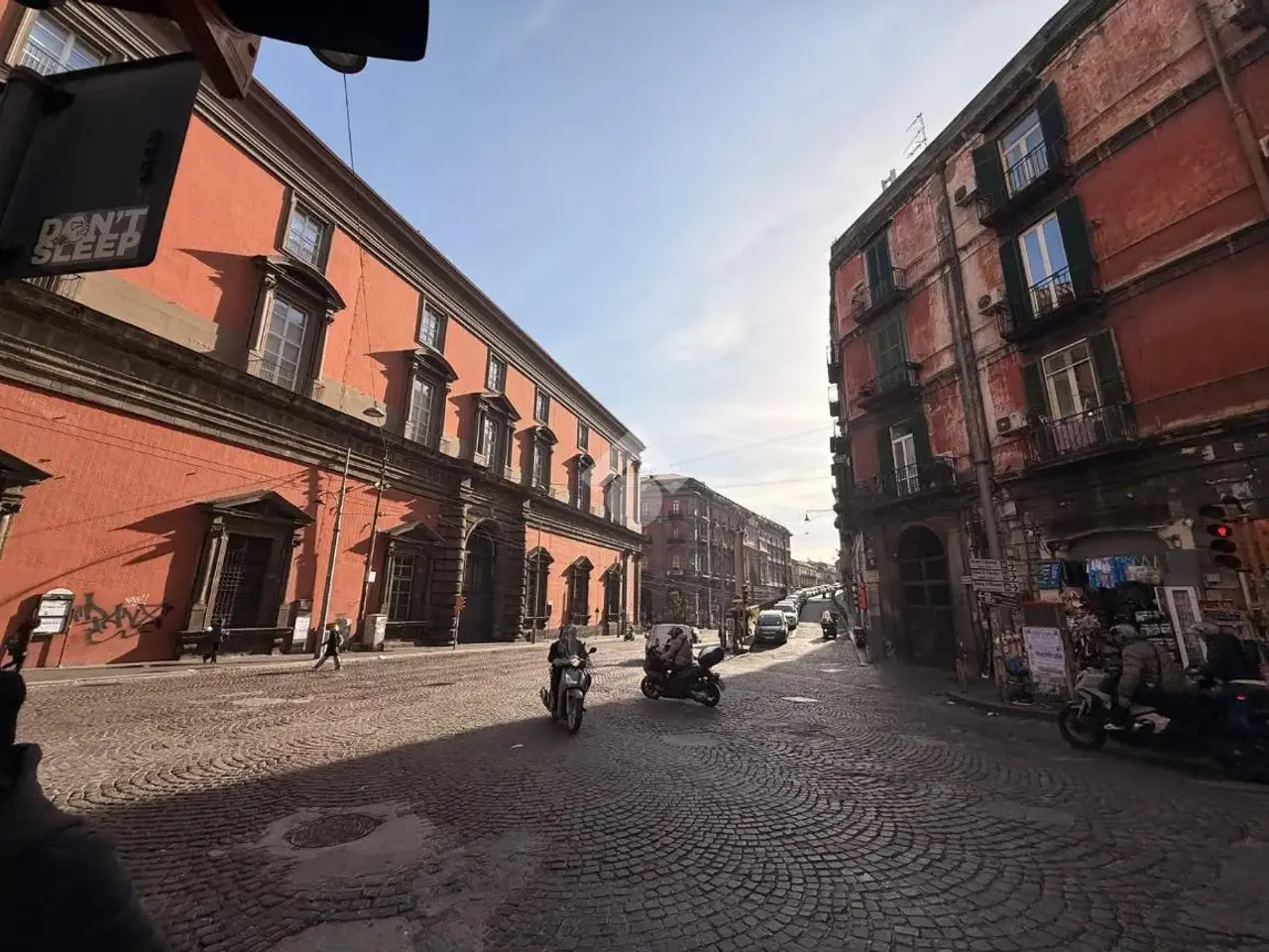 Negozio in Via Salvator Rosa 351, Napoli, {3} - Foto 1
